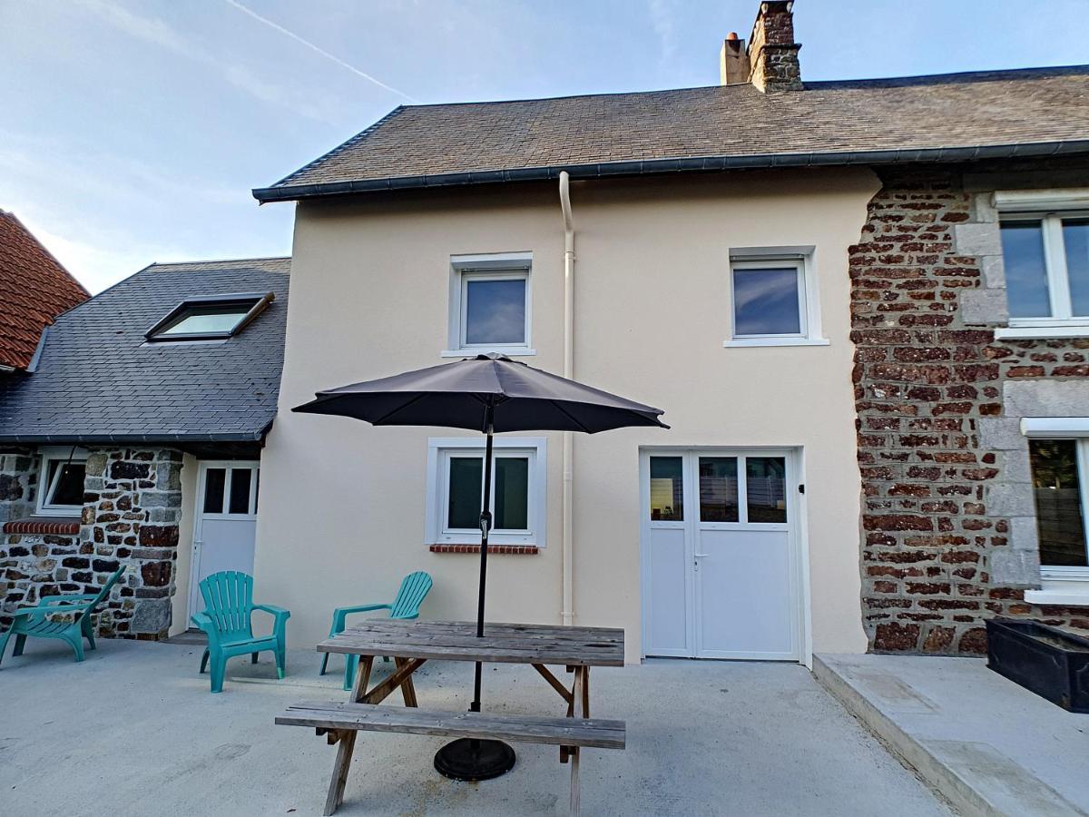 Petite Maison Proche Centre Ville Brehal Экстерьер фото
